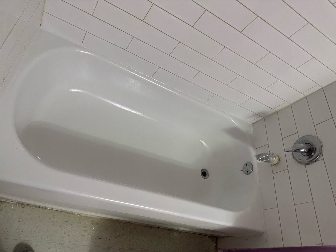 Bathtub and tile resurfacing